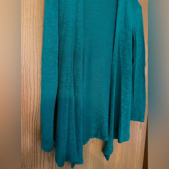 Cardigan - Picture 2 of 3